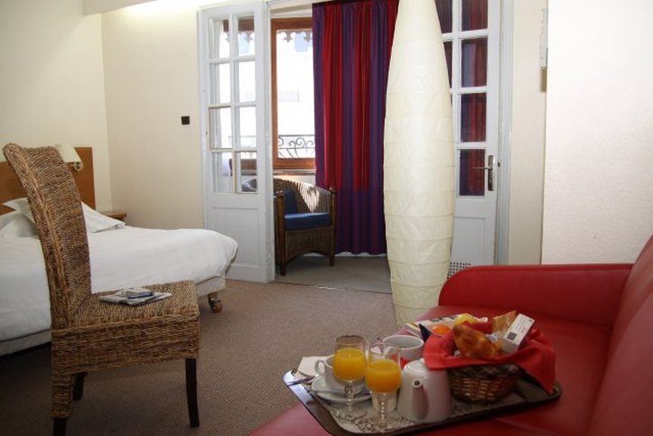Le Clocher de Rodez Ex Quality Hotel Le Clocher de Rodez 40/59