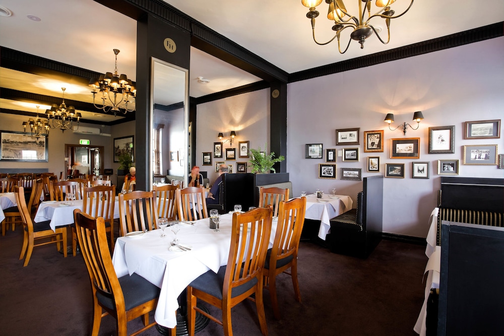 Katoomba Hotel 15/17