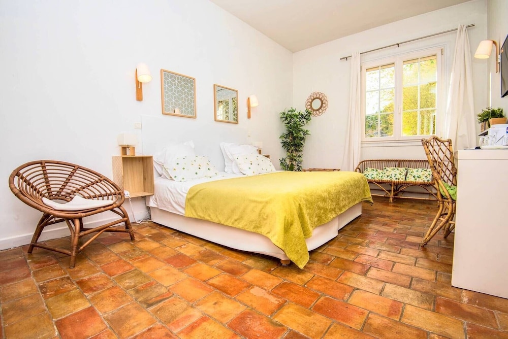 Hôtel De La Plage Mahogany 27/66
