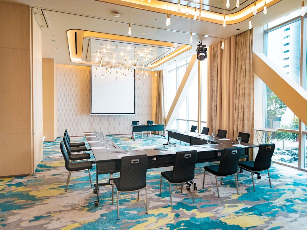 Mercure Singapore Bugis 59/72