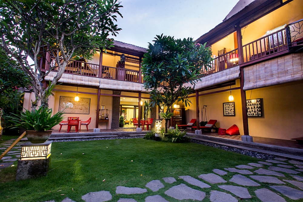 Manzelejepun Luxury Villas Pavilion 62/68