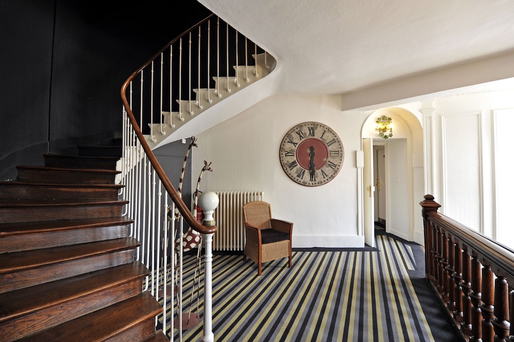 Hotel de Bourgogne 10/69