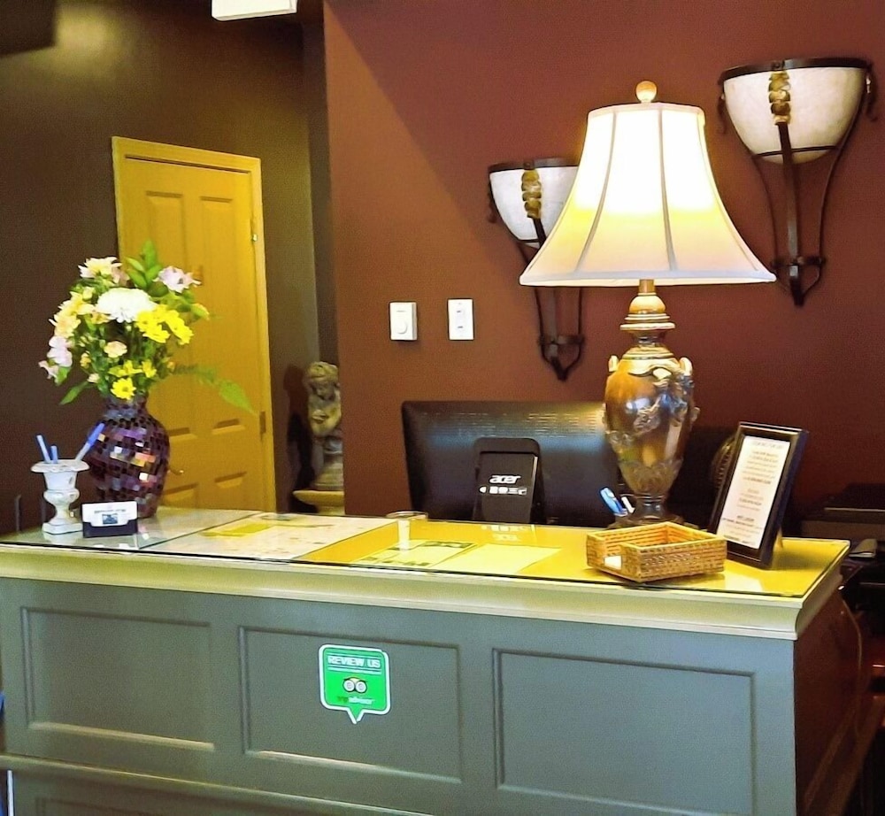 Beacon Inn at Sidney B&B 10/66