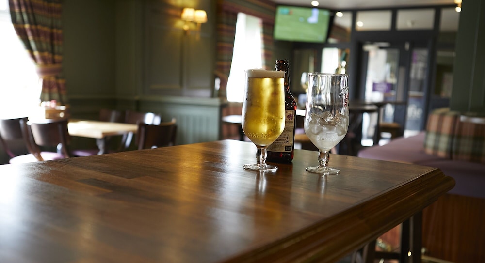 The Mayfield 27/46