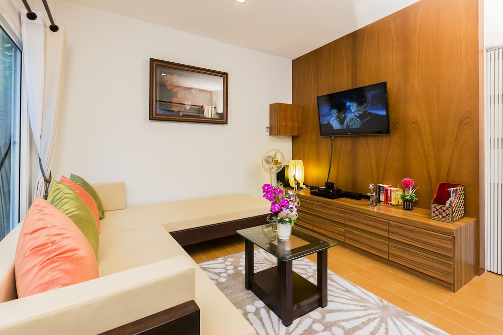 Irawan House 40/48