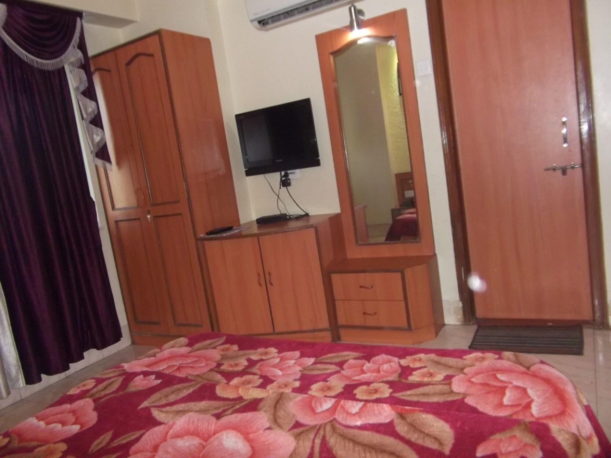 Hotel Ravikant 18/23