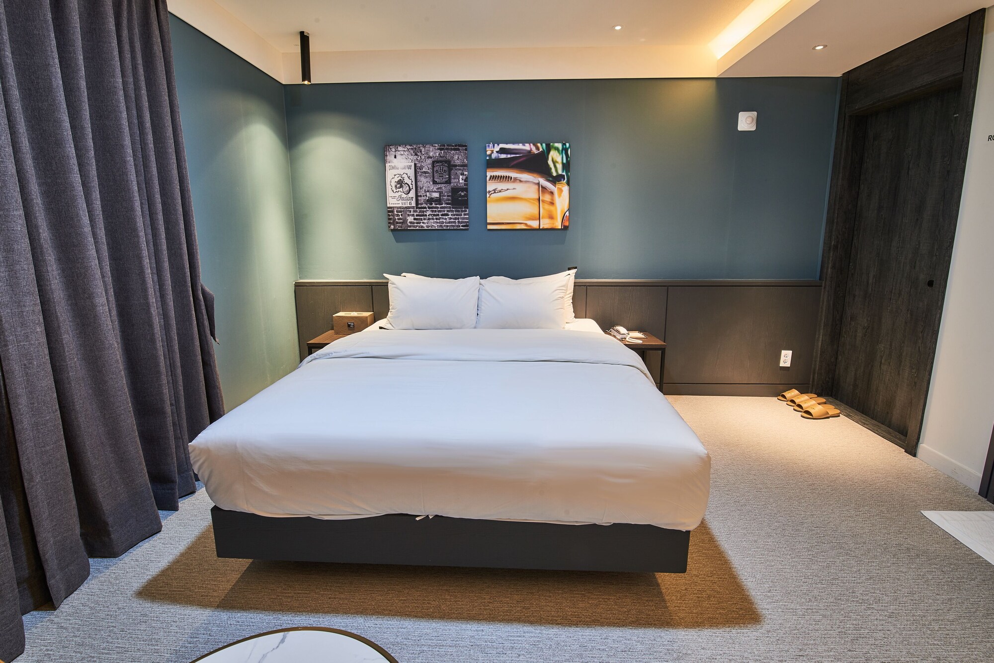 Deluxe, Double Bed