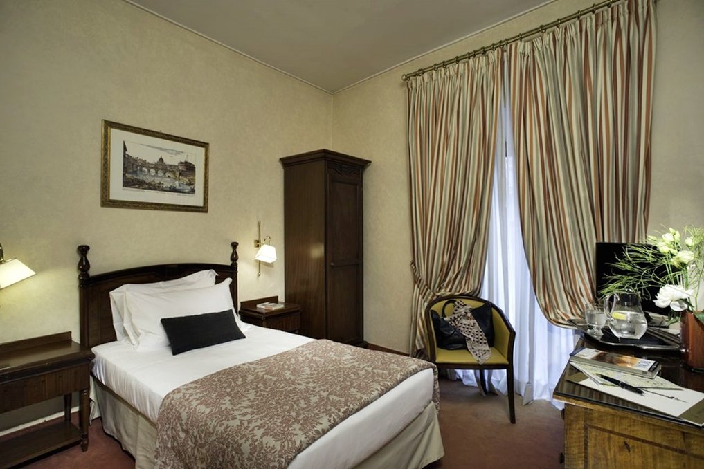 Colonna Palace Hotel 11/47