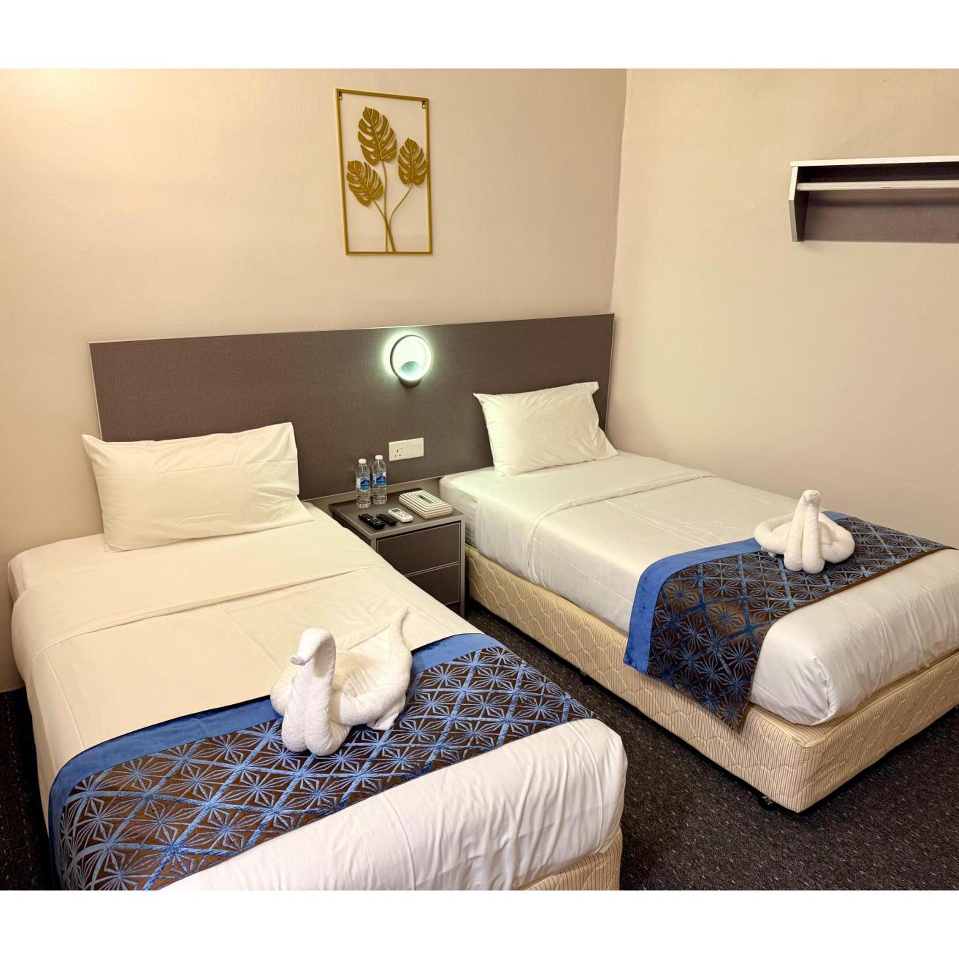 OYO 44043 First Garden Hotel 27/54
