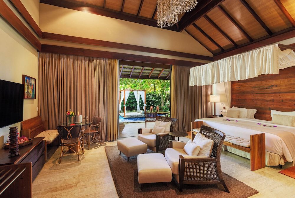 Suite, Villa, 1 Double and 1 Single Bed