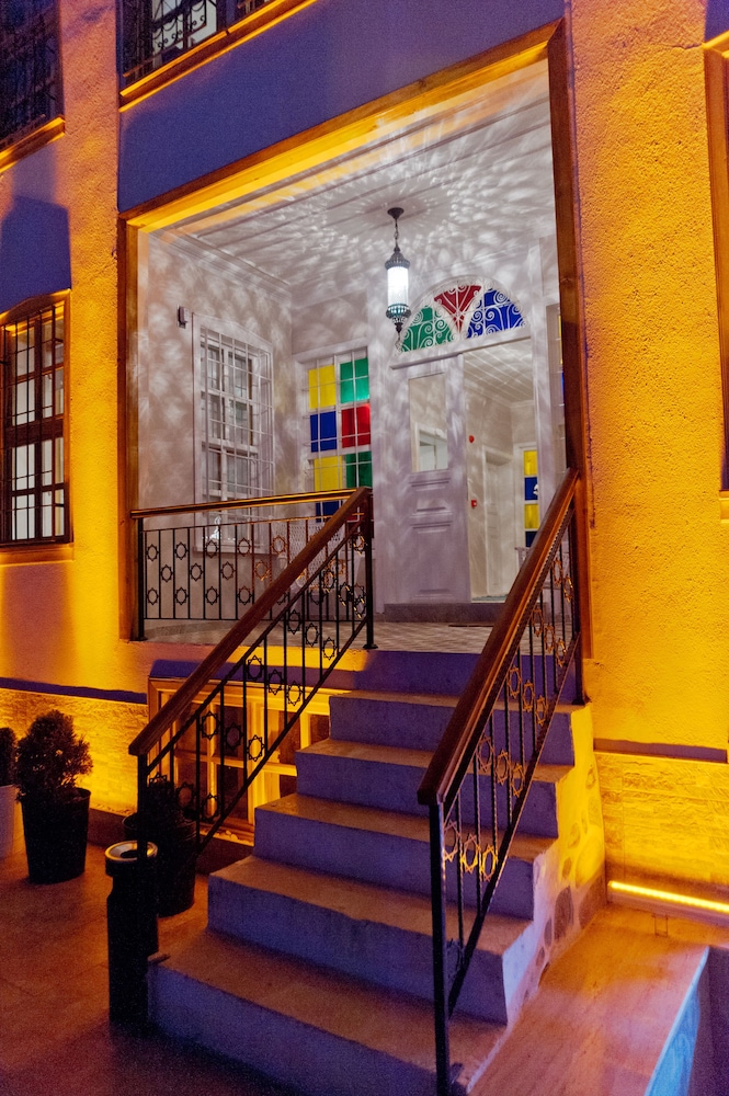 Hich Hotel Konya 35/70
