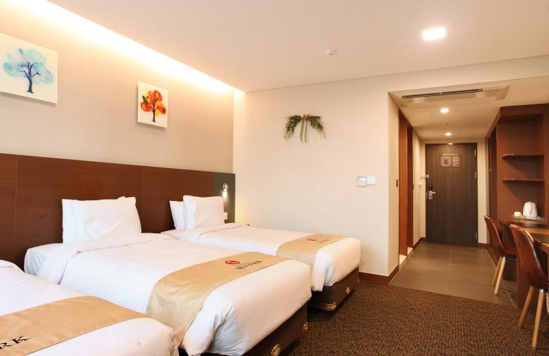 ROOM, TRIPLE, 3 BEDS