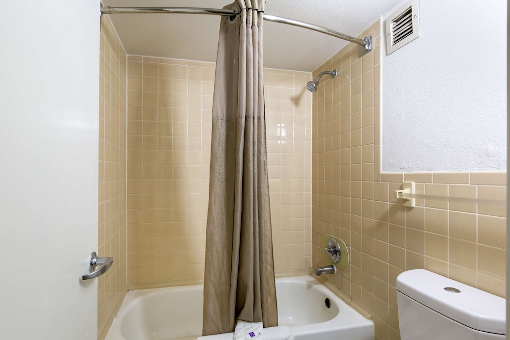 Motel6 Houston Tx East 52/54