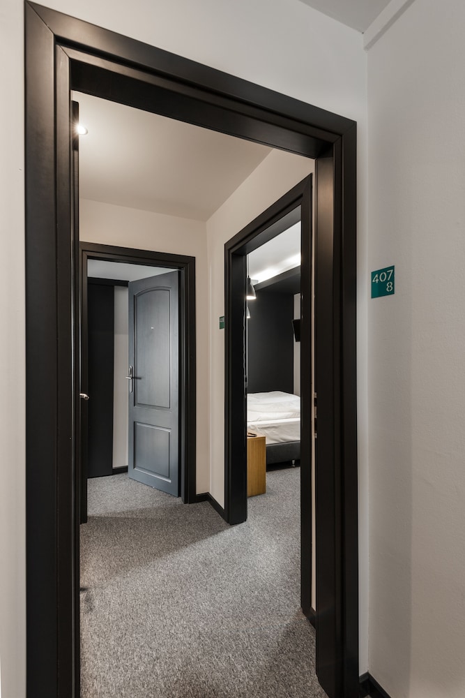 Park Hotel 35/67