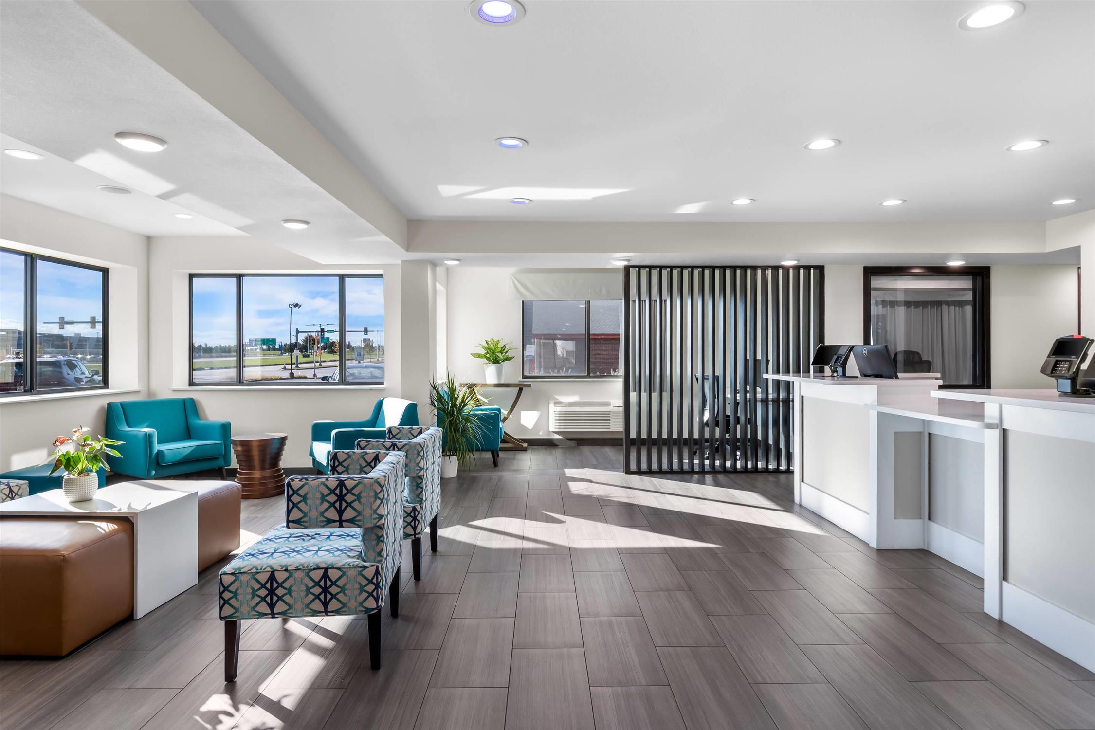 Clarion Pointe Milwaukee Airport 6/24