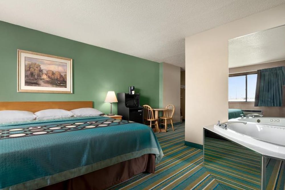 Asteria Inn and Suites 15/31