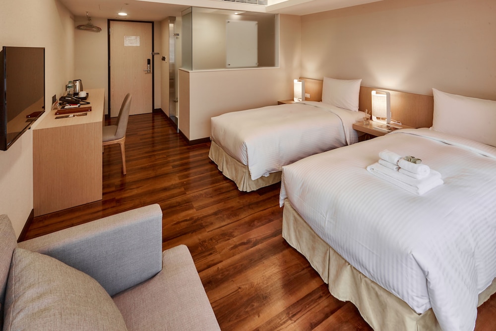 Eastin Taipei 28/71