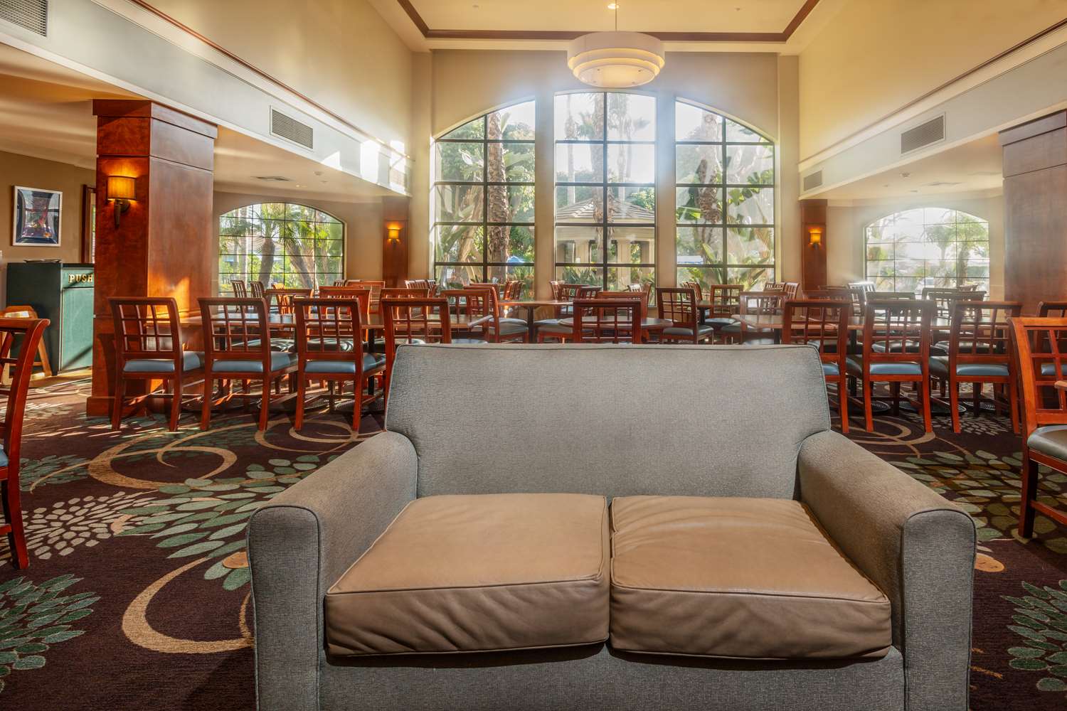 Sonesta ES Suites Anaheim Resort Area 12/23