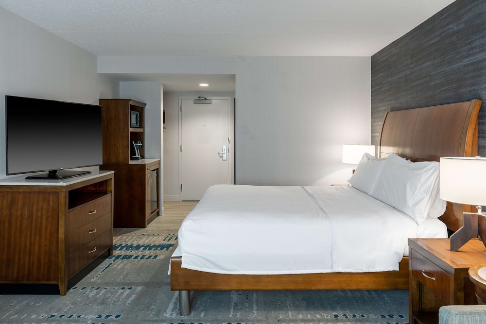 Hilton Garden Inn Arlington Courthouse Plaza 7/83