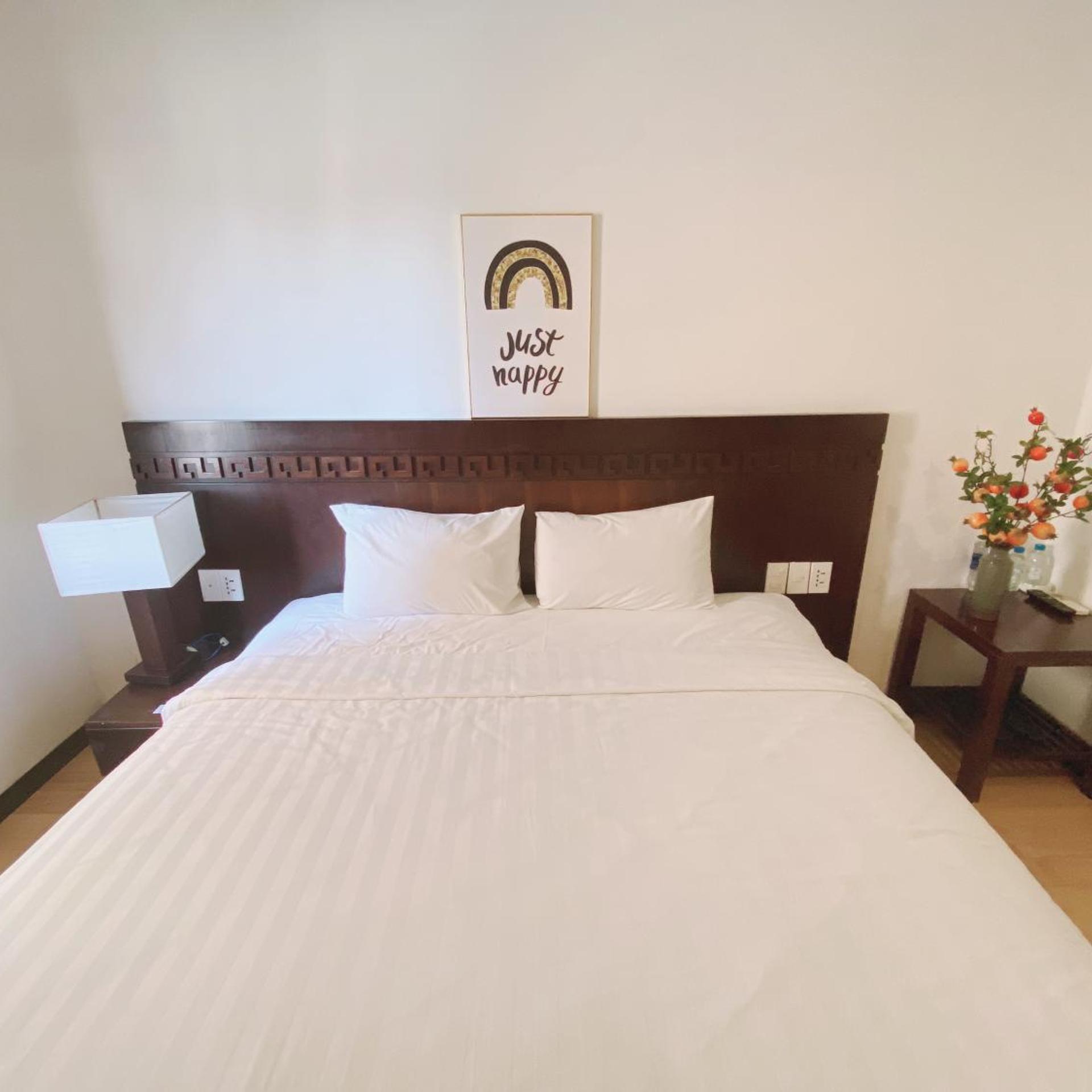 Zenta Hotel 20/28