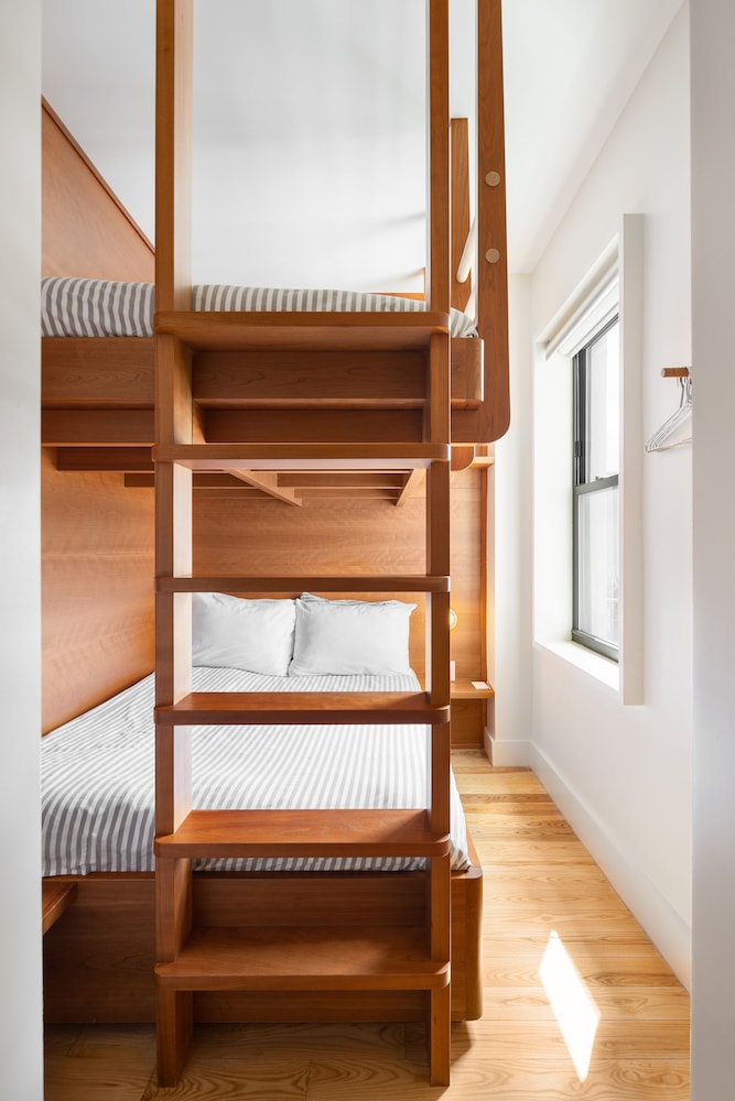Room, Bunk Bed
