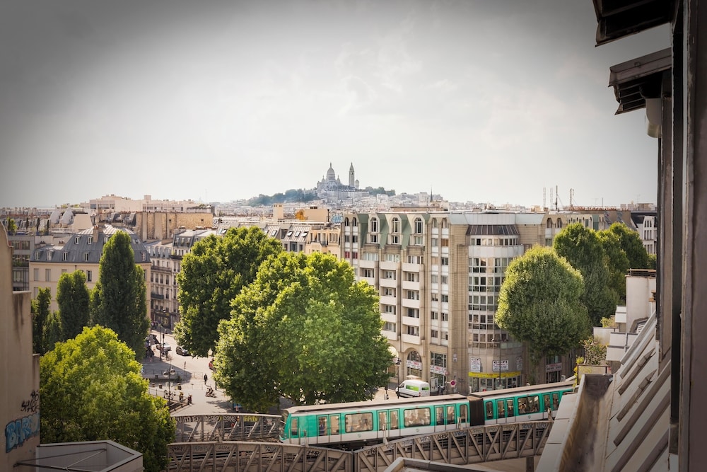 LIBERTEL CANAL SAINT MARTIN 3/50