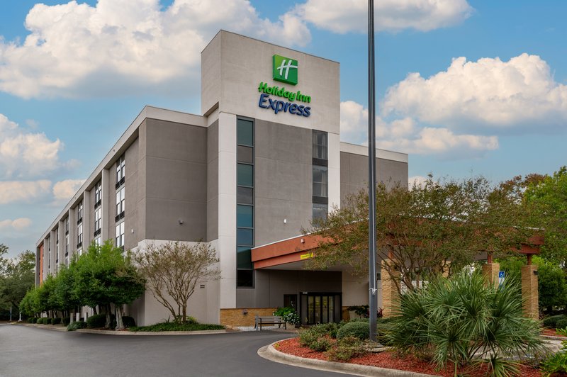 Holiday Inn Express Tallahassee - I-10 E 3/33