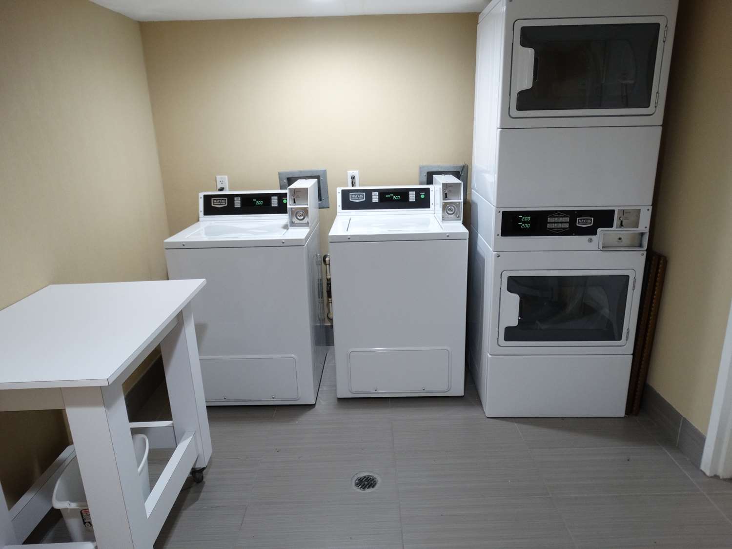 Best Western Plus Orlando Lake Buena Vista South Inn & Suites 2/2