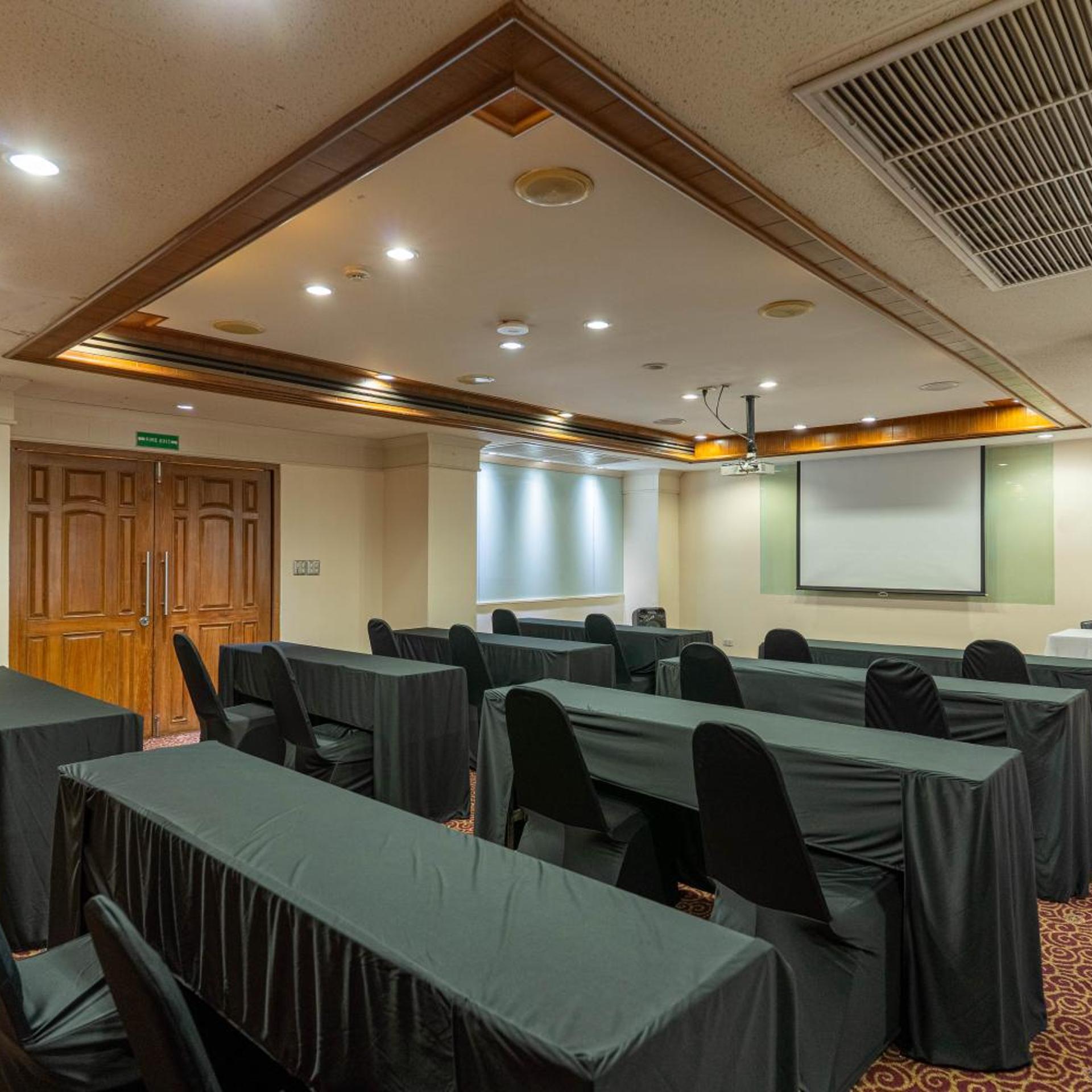 Journeyhub Bangkok Sukhumvit 26 59/78