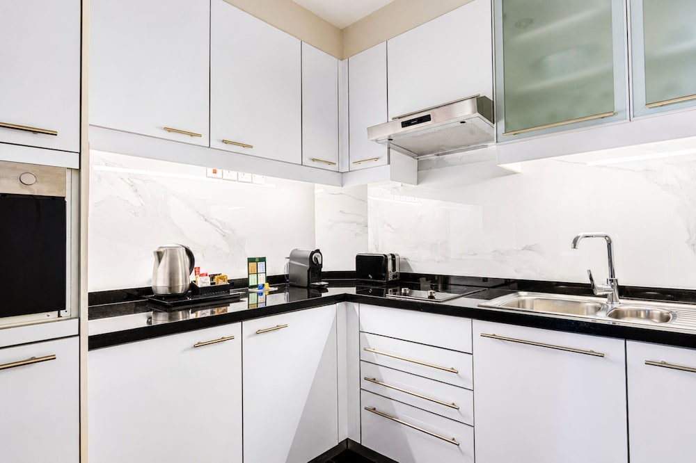 جناح بسرير كينج بغرفة نوم واحدة، Fraser Suites Seef Bahrain 7/9