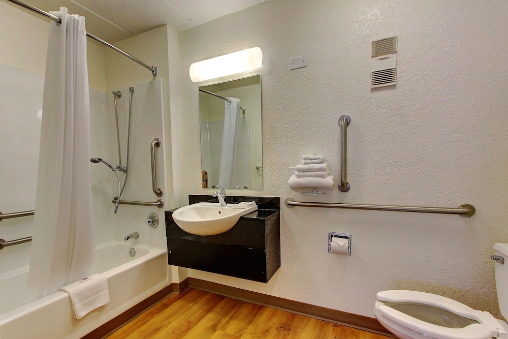 Motel6 York, PA 56/58
