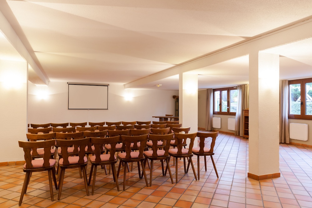 Le Verger Des Chateaux the Originals Relais Inter Hotel 63/69