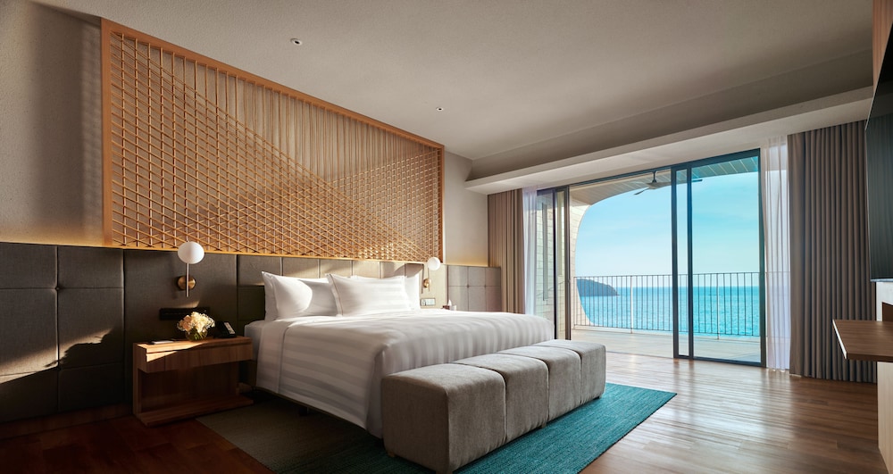 Parkroyal, Suite, King Bed