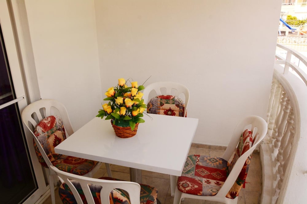 Sincerity Apart Hotel 写真2