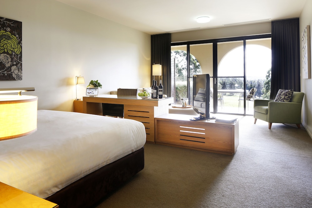 Chateau Elan At the Vintage Hunter Valley 14/50