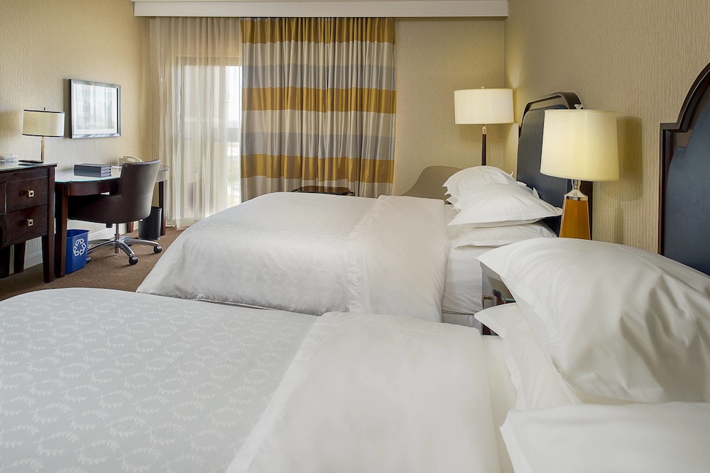 Sheraton Westport Plaza Hotel St. Louis 10/33