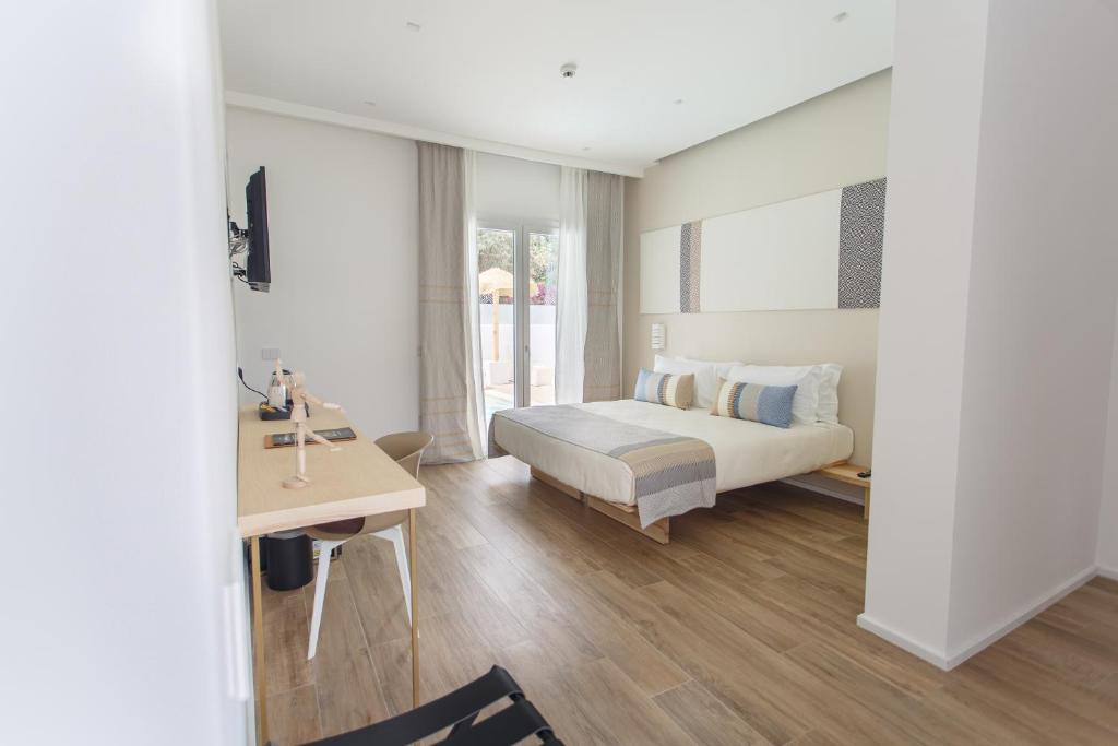 Noha Lifestyle - Adults Only 17/46