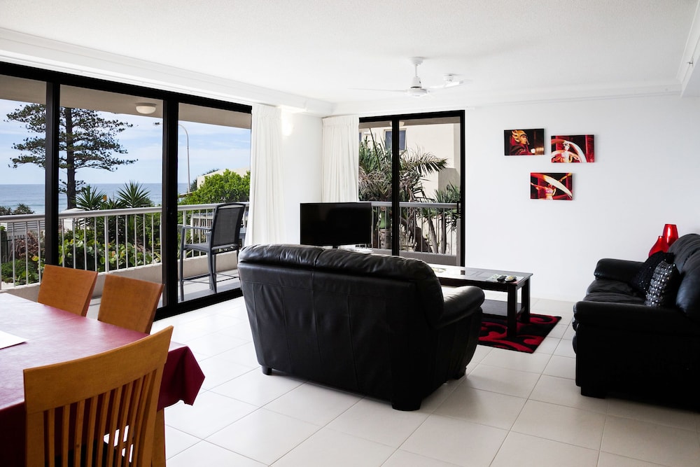 Coolum Caprice 45/76