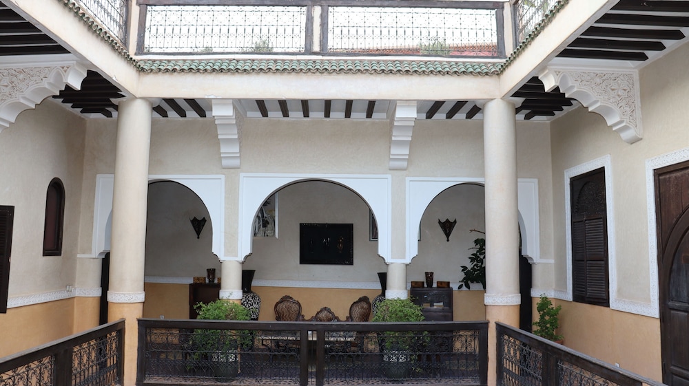 Riad Harmattan 3/83