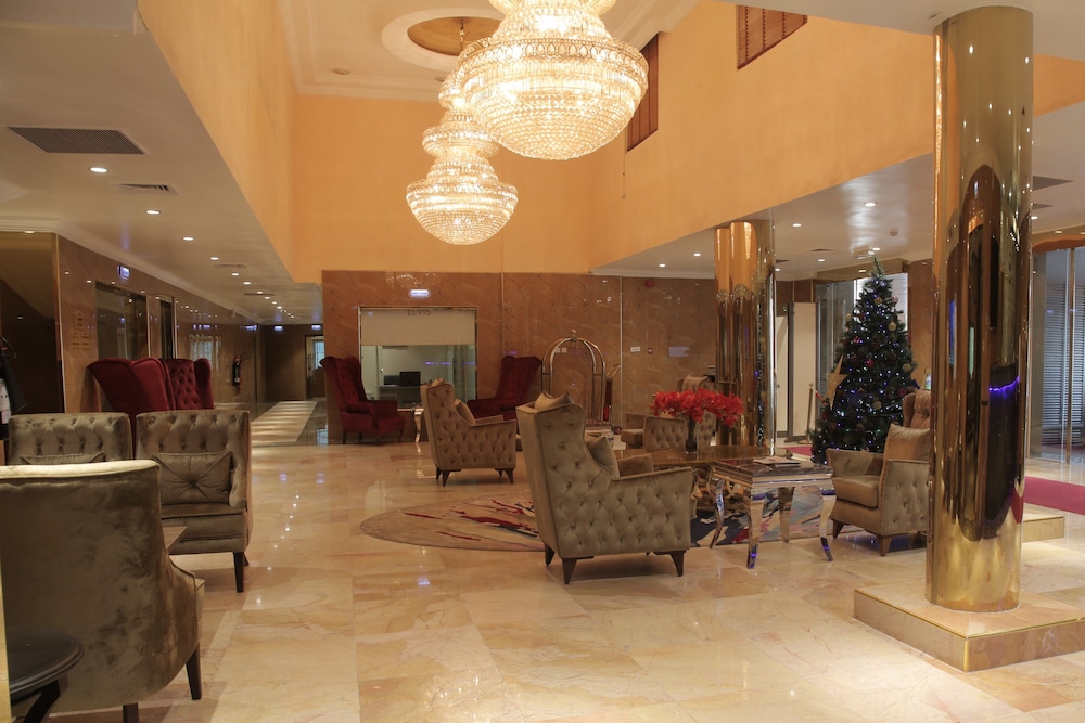 Bon Hotel Elvis 33/50