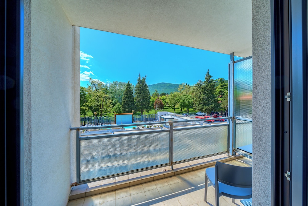 Hotel Alkar 20/48