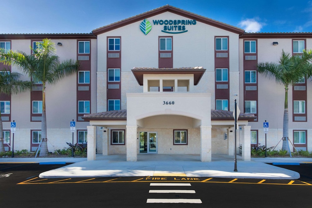 WoodSpring Suites Miramar 5/37
