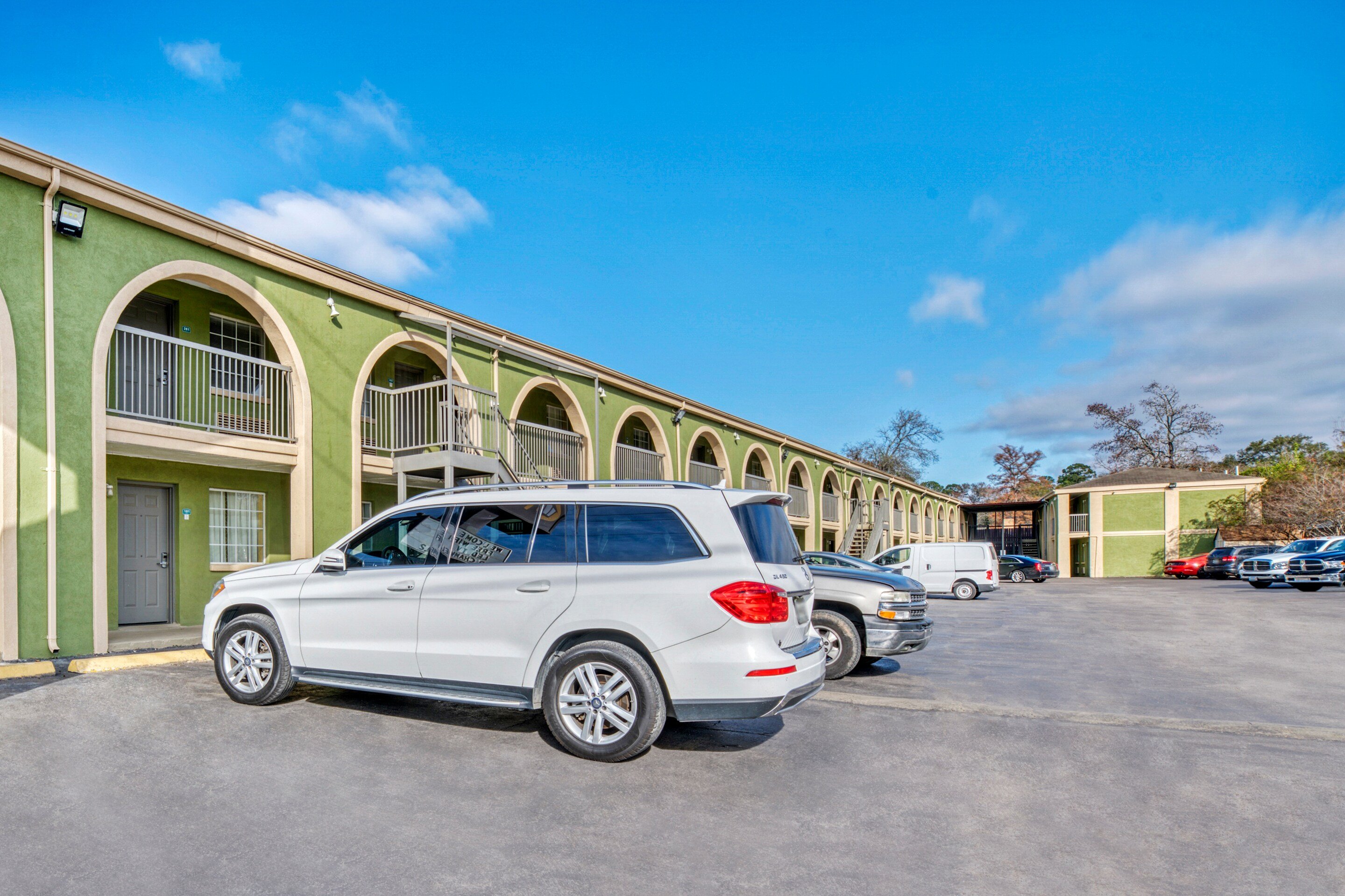 Sienna Inn Channelview, TX 13/19