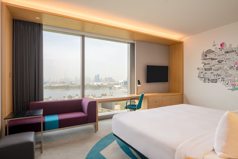 Aloft Dubai Creek 10/63