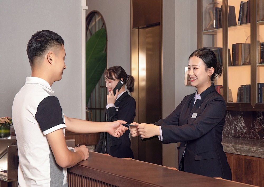 Mercure Xi'an High-tech Zone Center 14/62