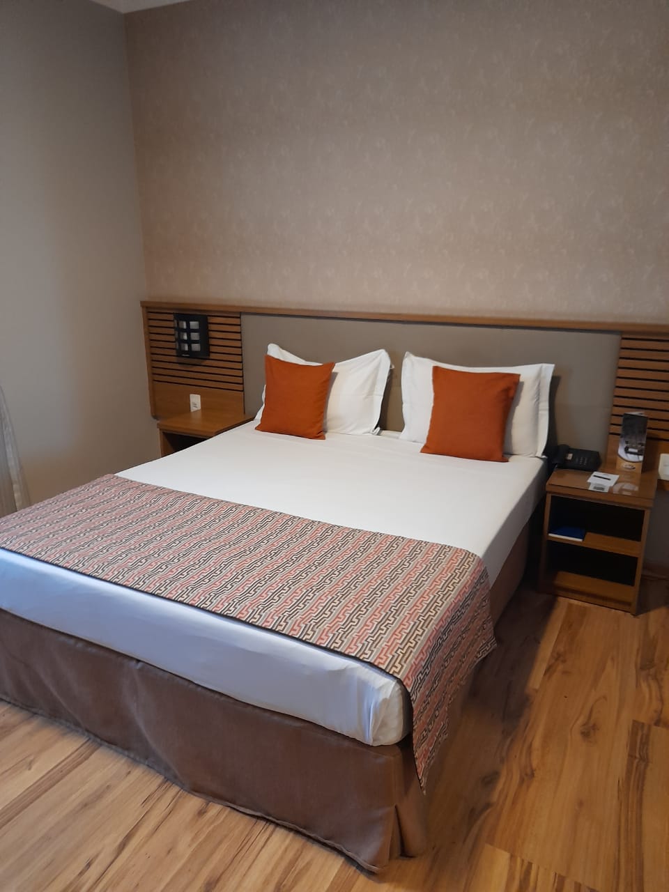 Room, Double Bed