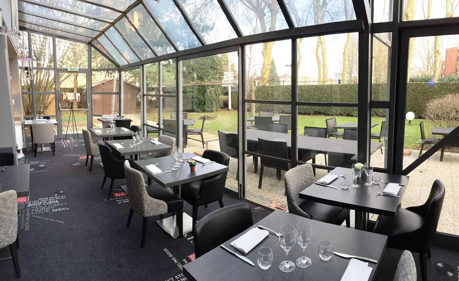 Hotel Inn Design Paris Saint Quentin 10/17
