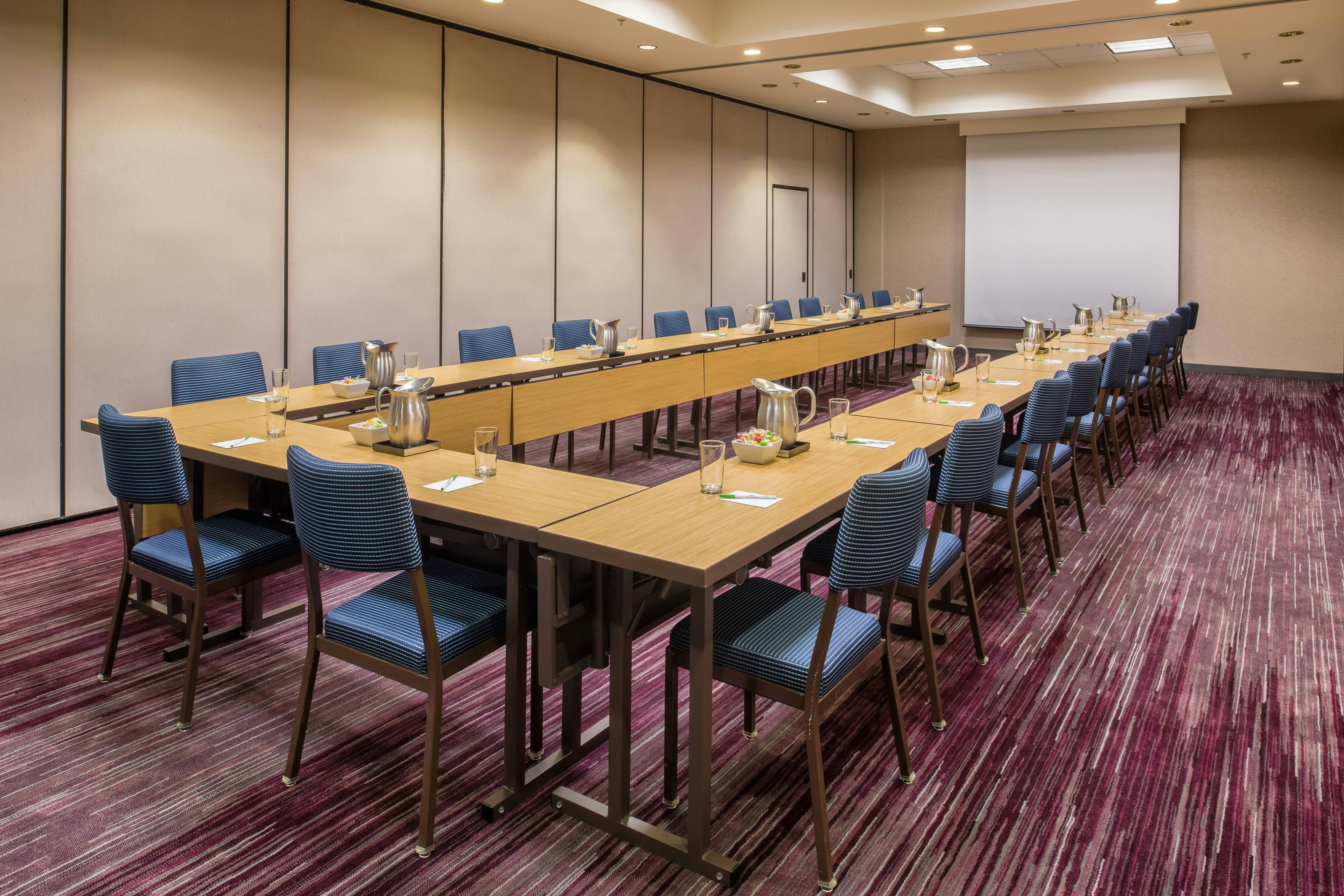 Courtyard By Marriott Seattle Federal Way 15/16
