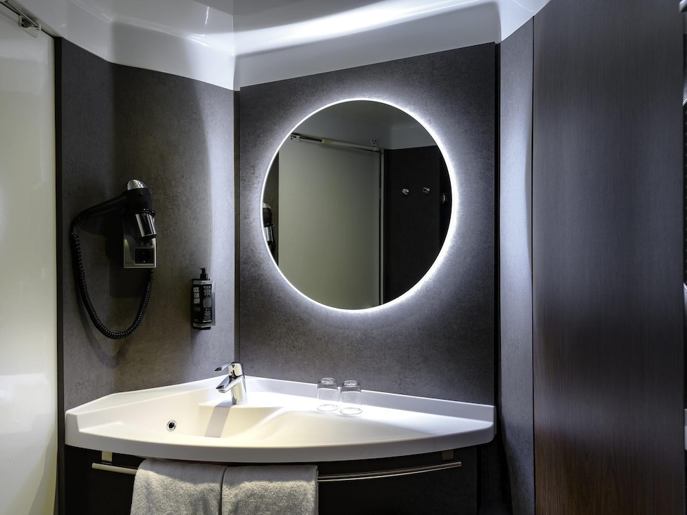 Ibis Muenchen Parkstadt Schwabing 66/70
