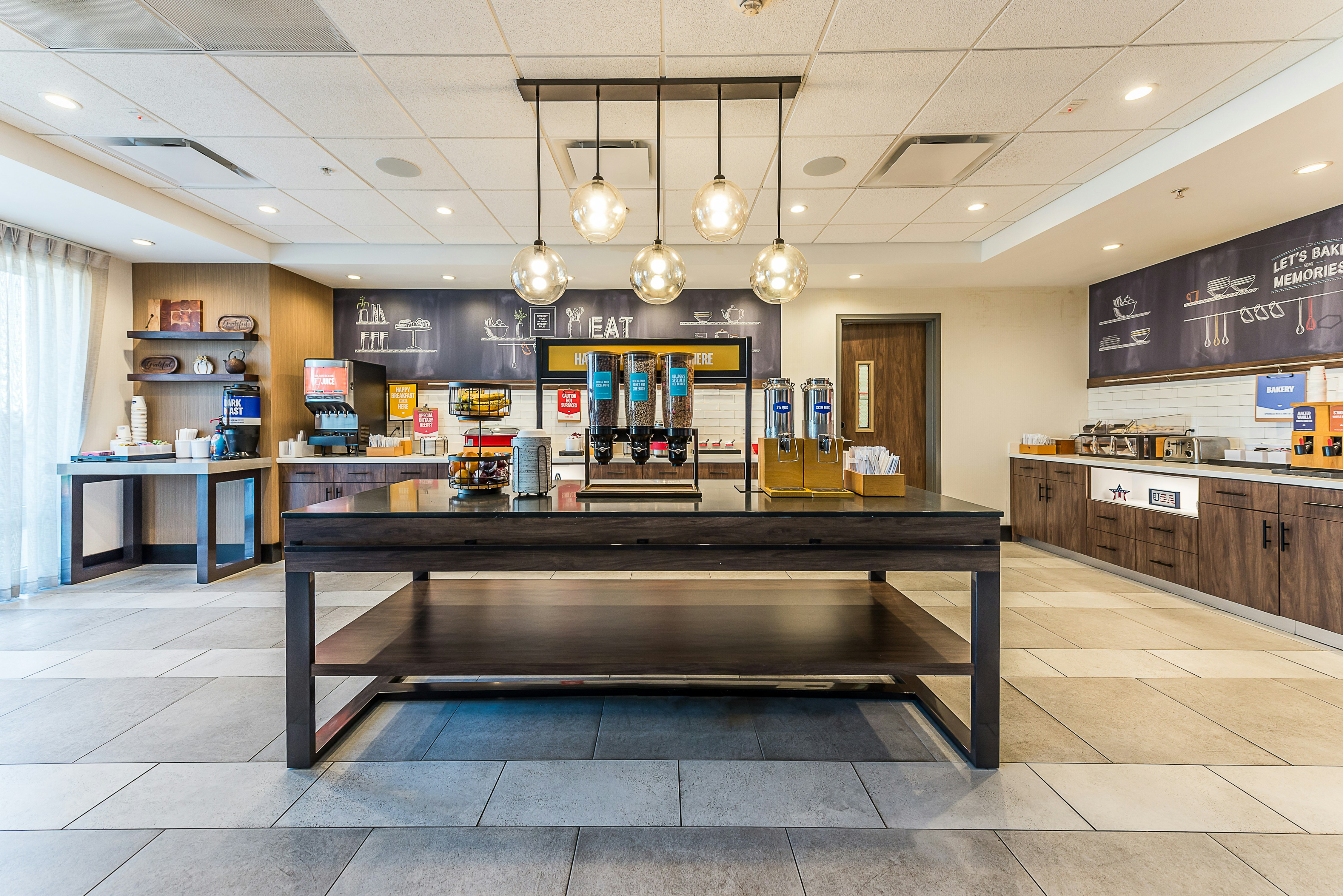Hampton Inn and Suites Howell 5/41